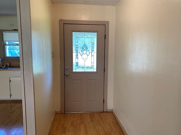 2nd image of 512 Paul Pl