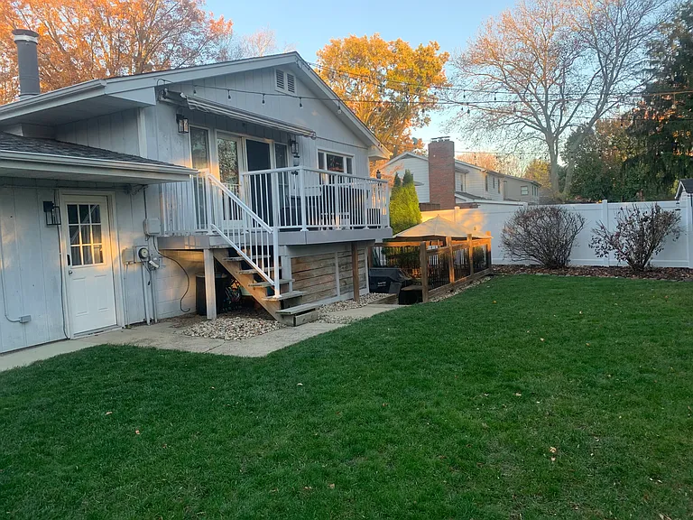 136 Lost Tree Dr — Photo 19