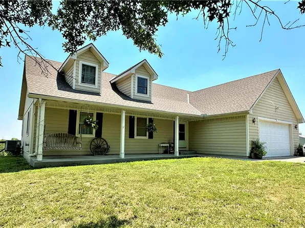 14711 NE State Rte E, Adrian, MO 64720