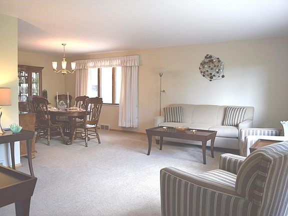 5th image of 3360 Windgate Dr