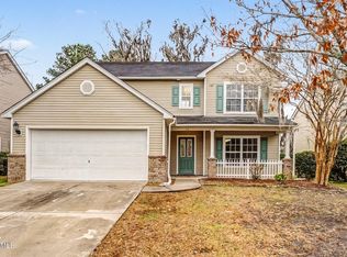 70 Shadow Moss Dr, Beaufort, SC 29906