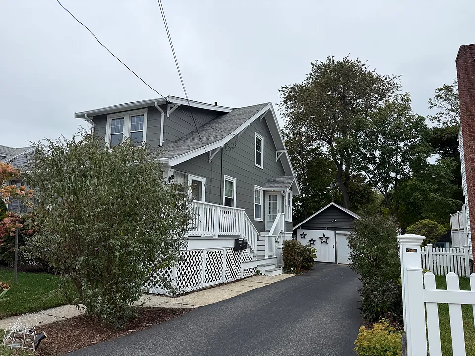 24 Leonard Rd #22