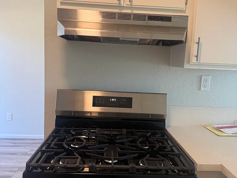 9905 El Camino Real #14 — Photo 32