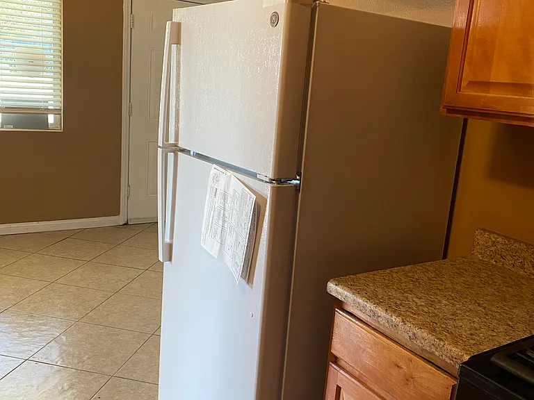 16510 Lakeshore Dr — Photo 10