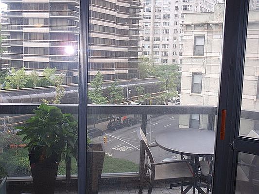 5th image of 200 E 61st St APT 5E