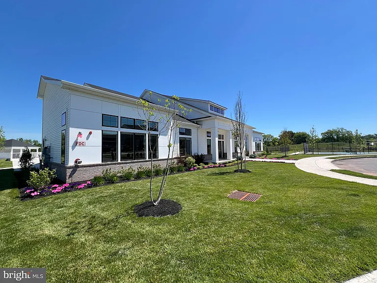2208 Jacob Francis — Photo 12