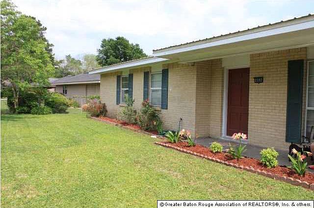 1st image of 2392 Saint Simon Pl