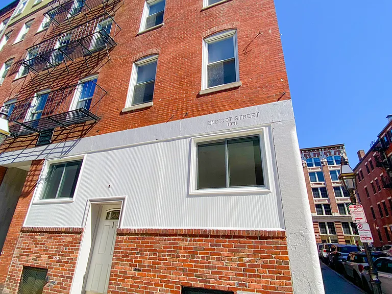 157 Endicott St — Photo 14