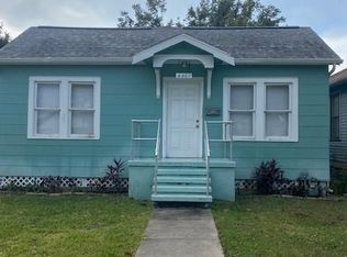 4407 Avenue S 1/2, Galveston, TX 77550