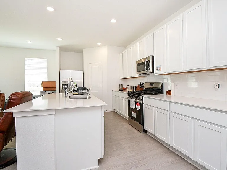 26610 Coast Redwood Dr — Photo 11
