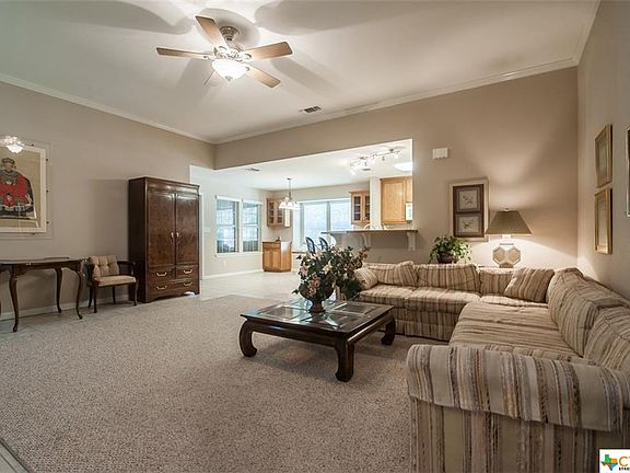 3rd image of 275 Bonner Blvd