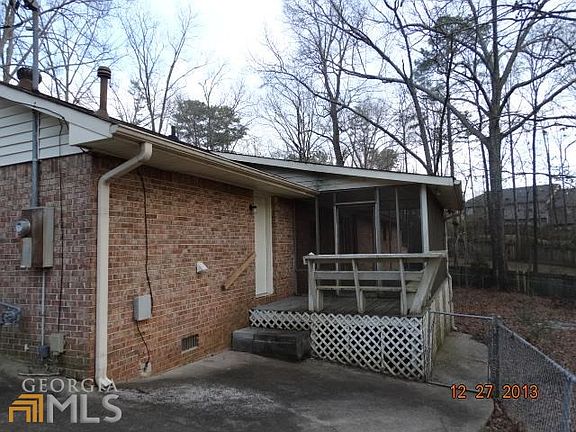 3rd image of 6495 Old Macon Hwy