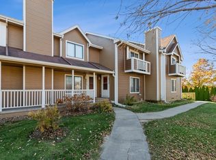 2517 W 1st St, Ankeny, IA 50023
