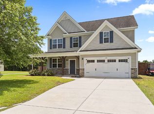 199 River Winding Rd, Jacksonville, NC 28540