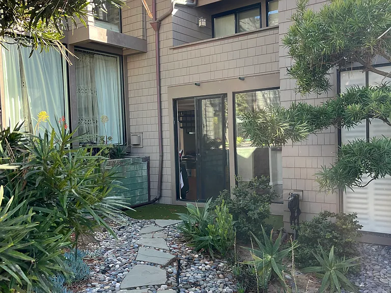 675 S Sierra Ave #12 — Photo 17