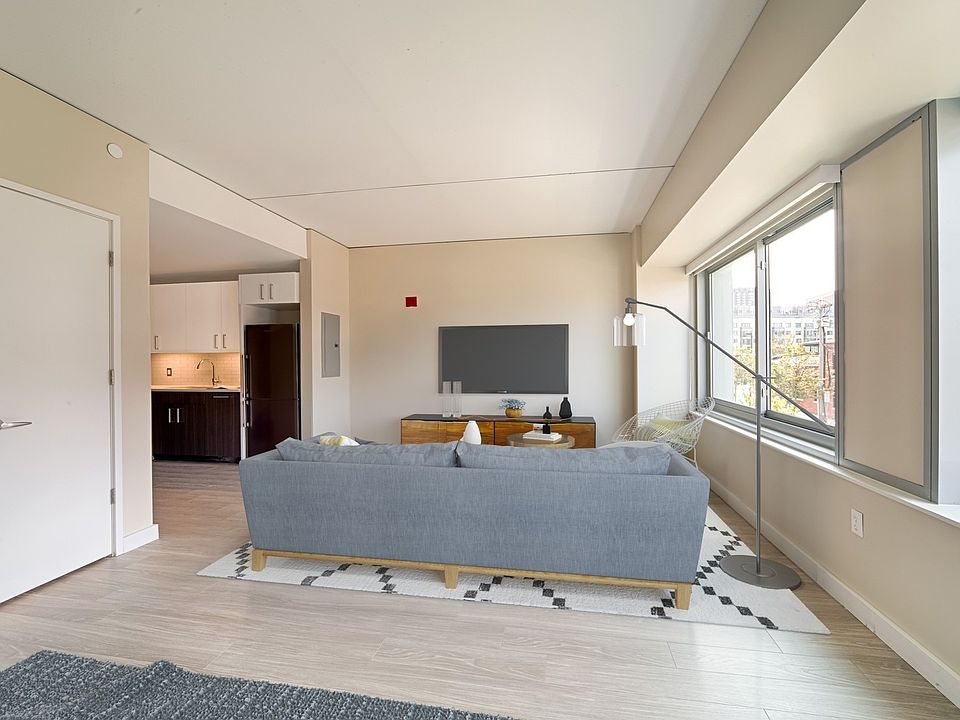 Vivo Apartment Homes in Cambridge, MA - living room