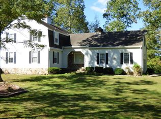 694 Oakley Dr, Crossville, TN 38555