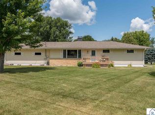 716 River St W, Waterville, MN 56096