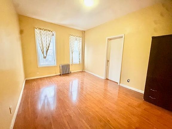 5th image of 629 Cleveland St #1