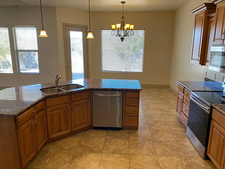 2090 S Belford Pl — Photo 8