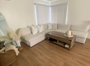 2407 El Molino Ave, Altadena, CA 91001