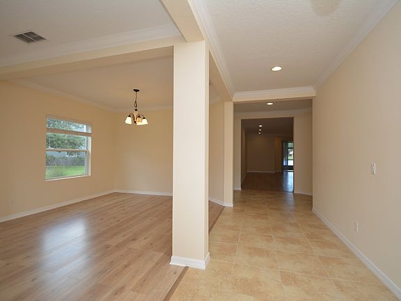 5th image of 630 Los Caminos St