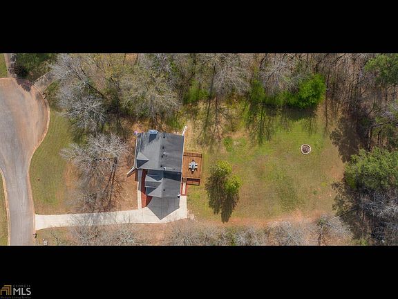2nd image of 45 Dundee Pl