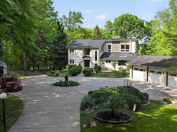 4496 Occoquan View Ct, Woodbridge, VA 22192