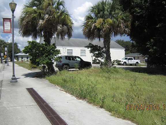 5th image of 1312 Avenue D