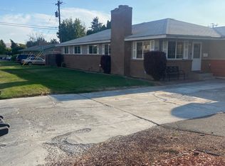 618 S 38th Ave, Yakima, WA 98902