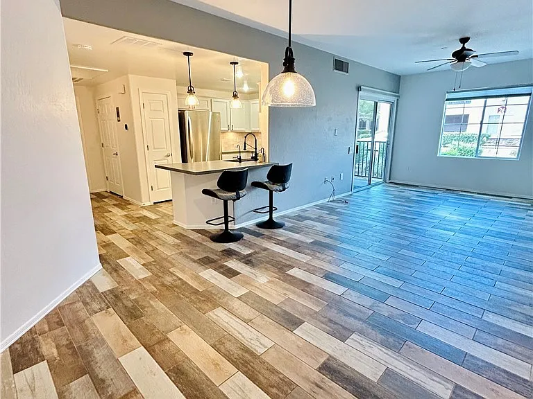 6868 Sky Pointe Dr #1047 — Photo 6