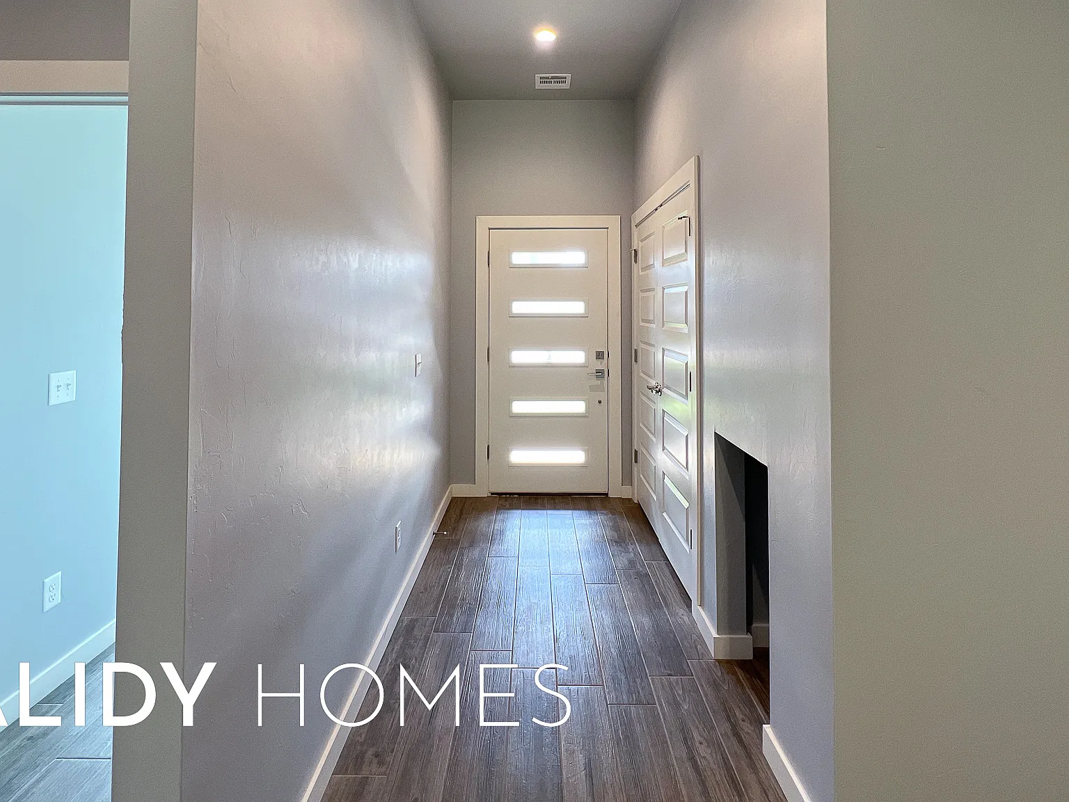 412 Remington Avenue - 1 — Photo 2
