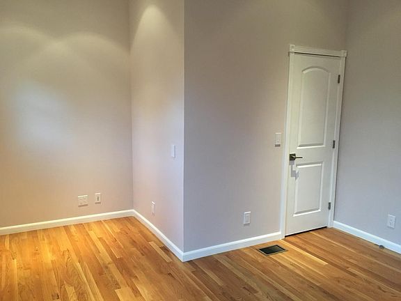 Study Nook in Bedroom