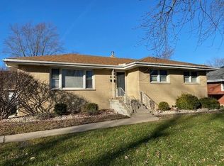 8110 Van Buren Ave, Munster, IN 46321