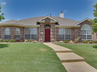 3819 Cedar Creek Ln, Sachse, TX 75048