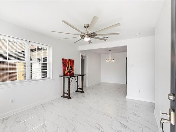 3rd image of 1509 Taft Park
