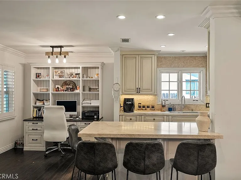 5330 Natick Ave — Photo 22