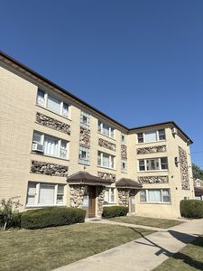 6556 W Barry Ave #E, Chicago, IL, 60634