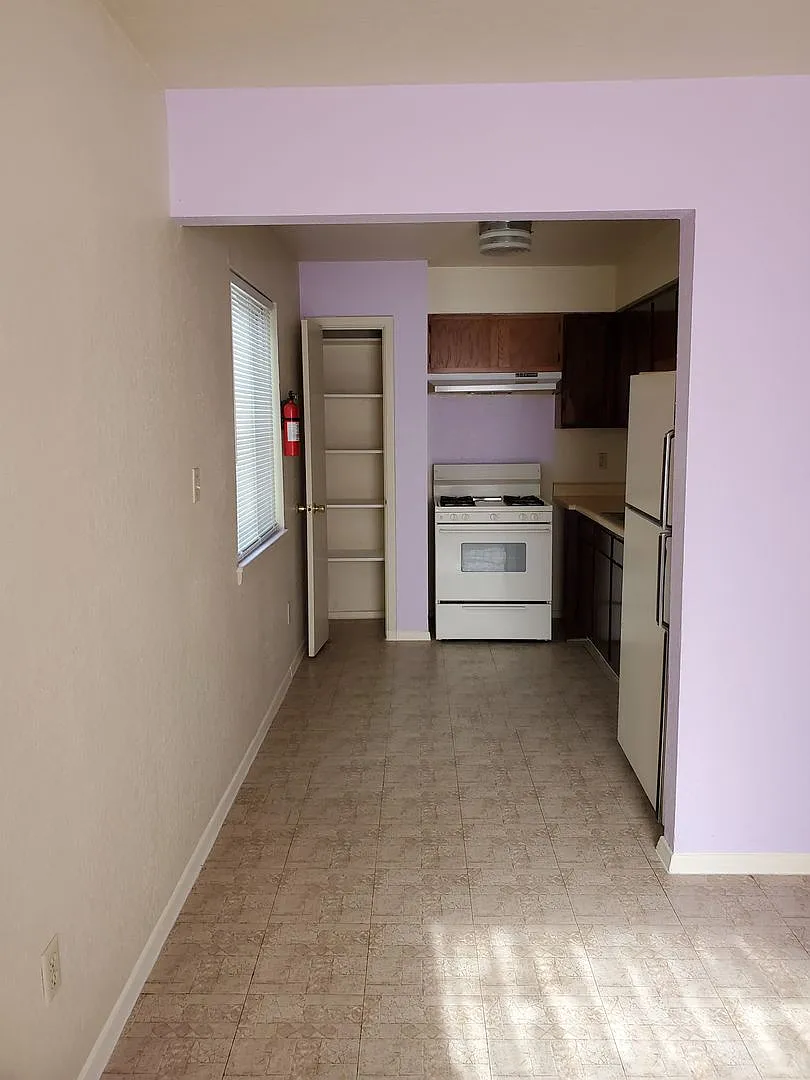 Van Patten — Photo 2
