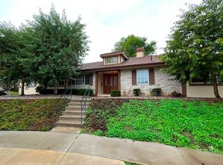 10201 Laramie Ave, Chatsworth, CA 91311