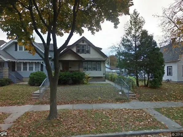 5530 N 41st St, Milwaukee, WI 53209