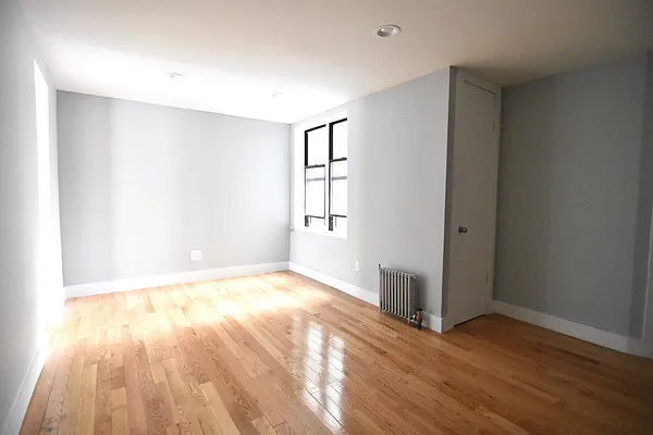 Rented by Bohemia Realty Group | media 2