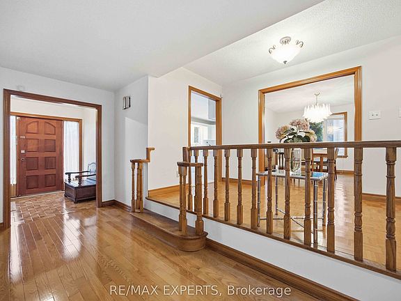 4th image of 63 Riverside Dr