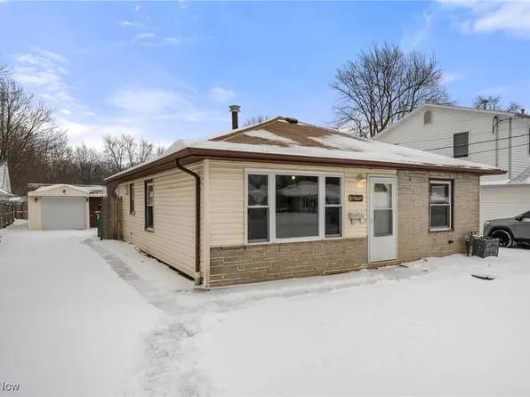 4685 Homewood Dr, Mentor, OH 44060