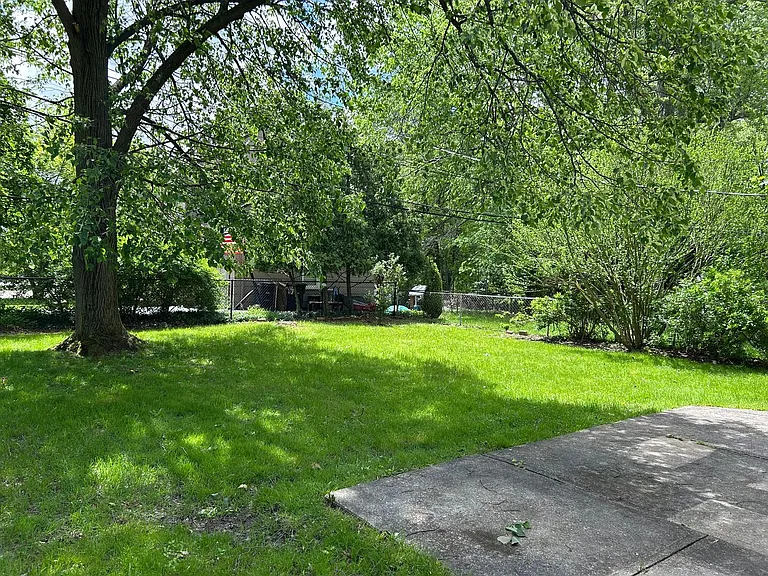 4854 Edsal Dr — Photo 67