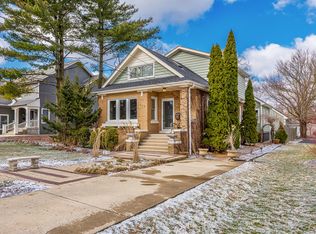 788 Prairie Ave, Glen Ellyn, IL 60137