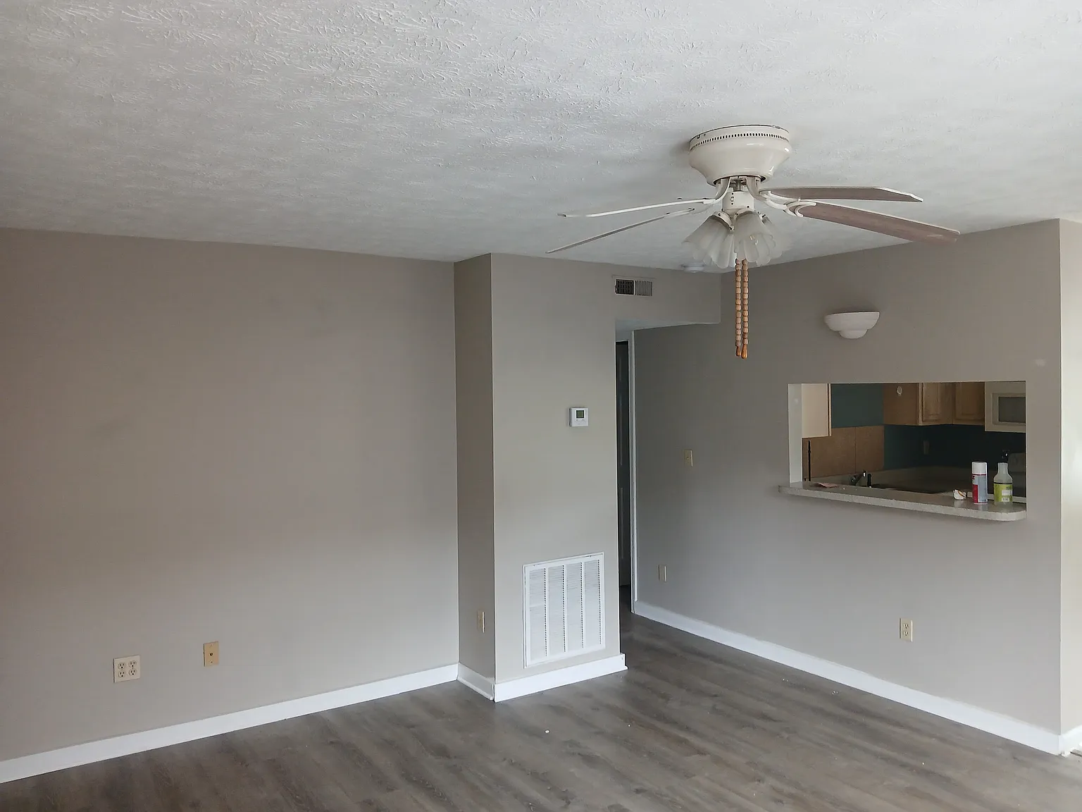 126 Connely St — Photo 1