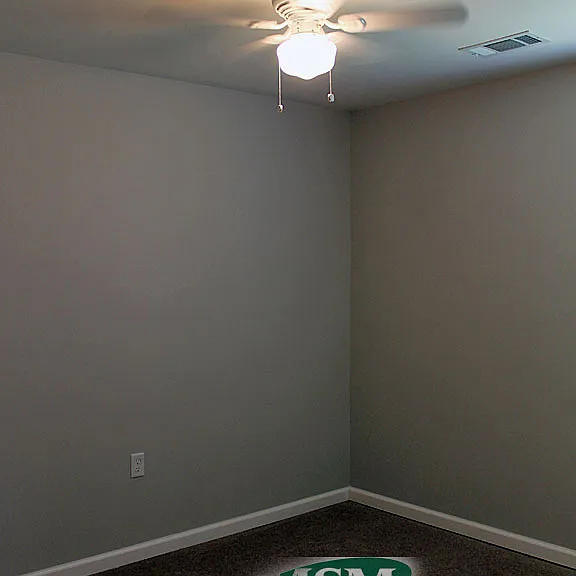 1407 Hendry Ave — Photo 9