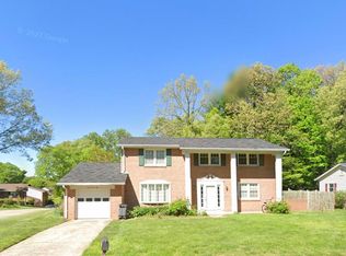 4750 Farndon Ct, Fairfax, VA 22032