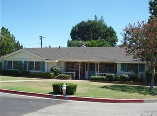 18222 Labrador St, Northridge, CA 91325